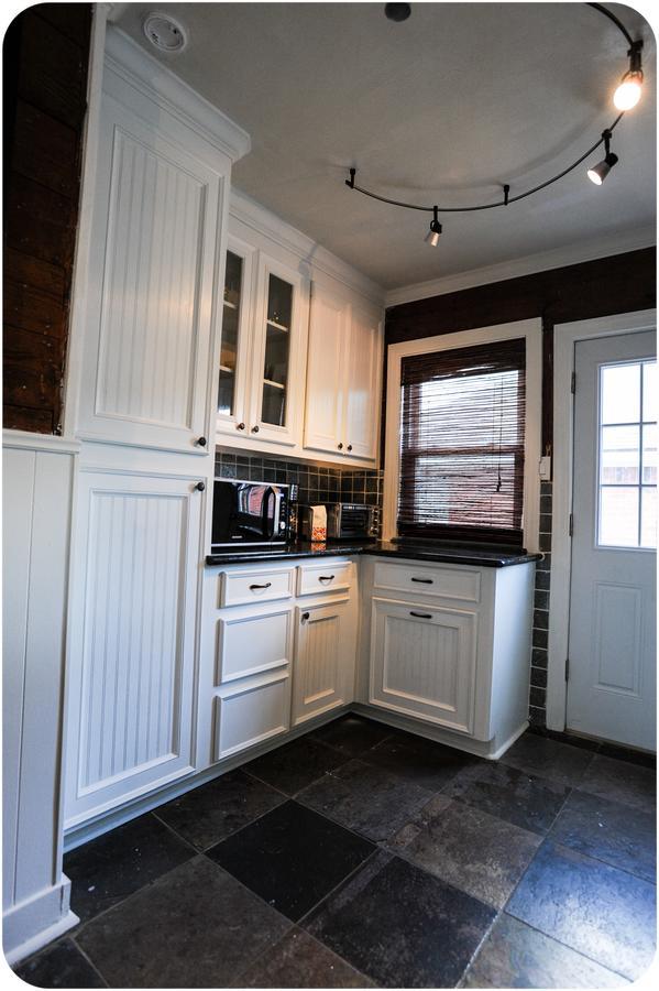 The Coyle Cabin - Close To Downtown, Stadiums, U Of H, Med Center Хьюстон Экстерьер фото